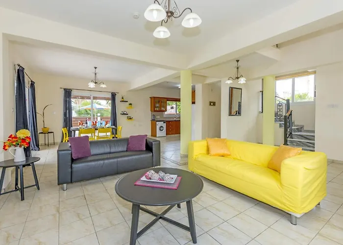 Hera By Βίλα Πέγεια