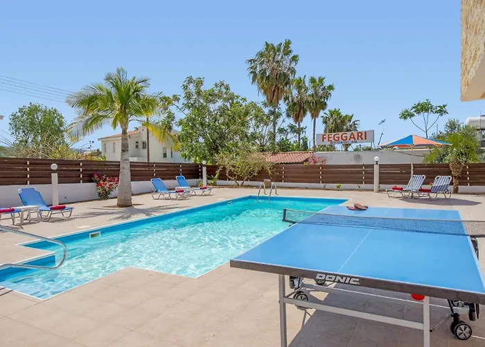 Hera By * Πέγεια